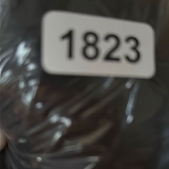 Chico's Black Short Sleeve Tee Relaxed Fit - Picture 4 of 4